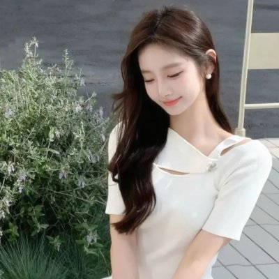 爱丽丝姨妈海报